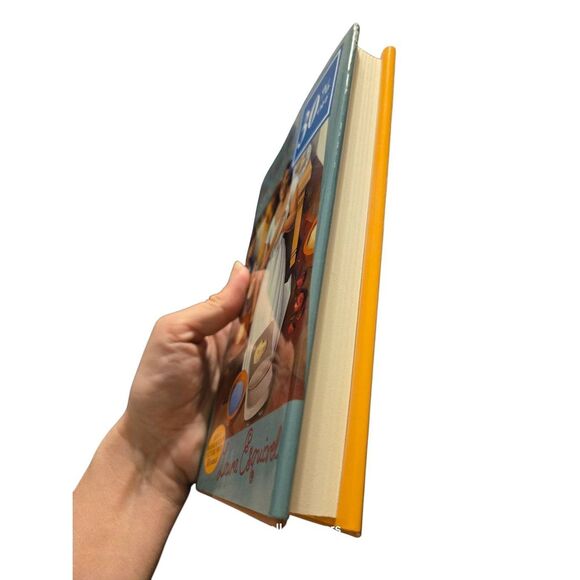 Life water for chocolate by Laura Esquirel - doubleday - isbn 0385420161 - Picture 4 of 6